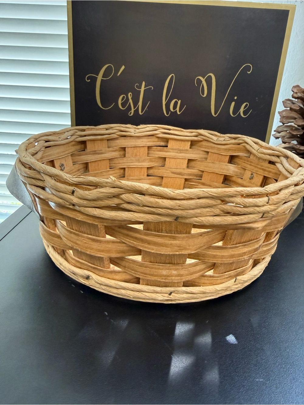 Vintage Pyrex Woven Wood Round Casserole Basket Holder